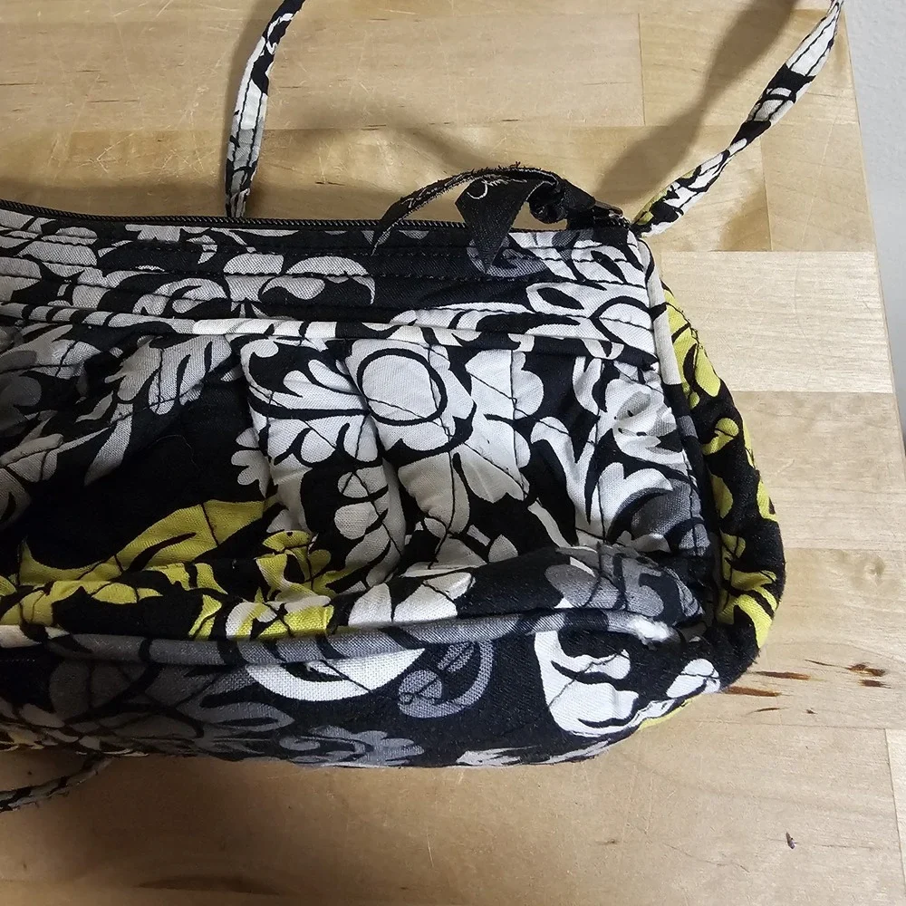 Vera Bradley Retired Baroque Frannie Style Crossbody Purse Shoulder Bag‎